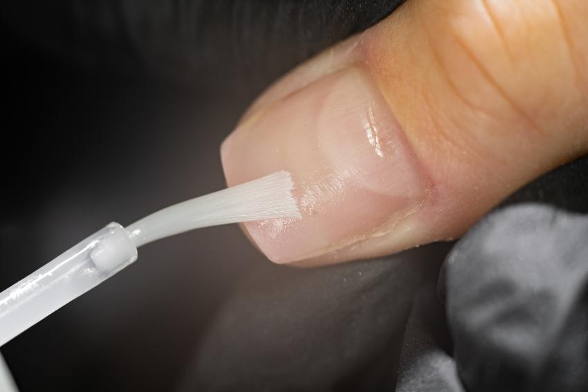 Base Coat - Tipps zur Nagelpflege 