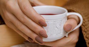 Knit Nails and Tea