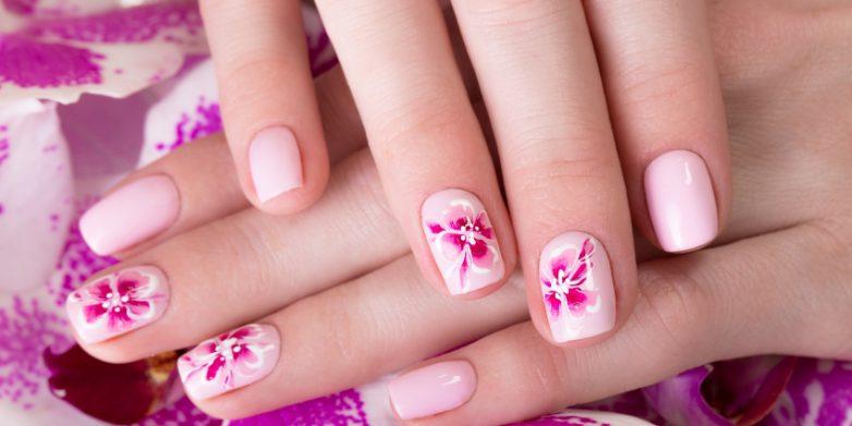 Blumen Nailart