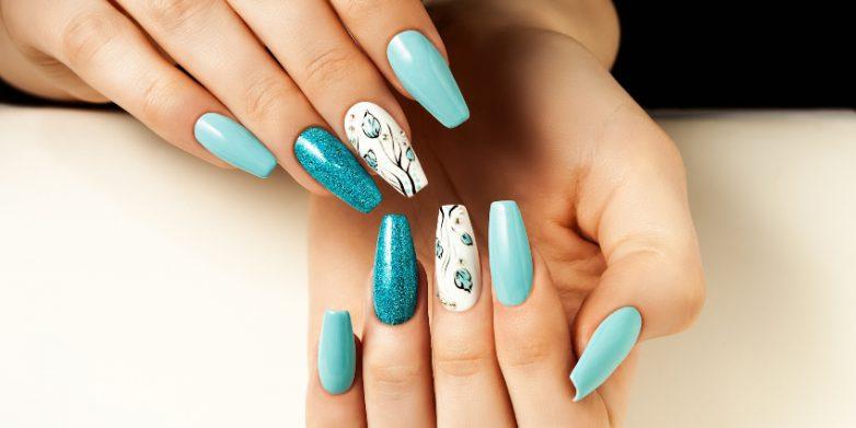 blaue Ballerina Nails