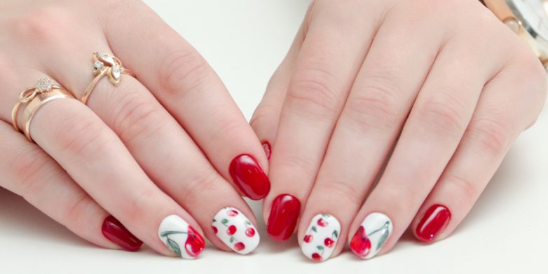 Nailart-mit-Kirschen